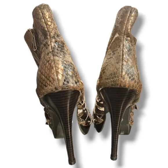 Strappy metallic crocodile print booties - Picture 2 of 5